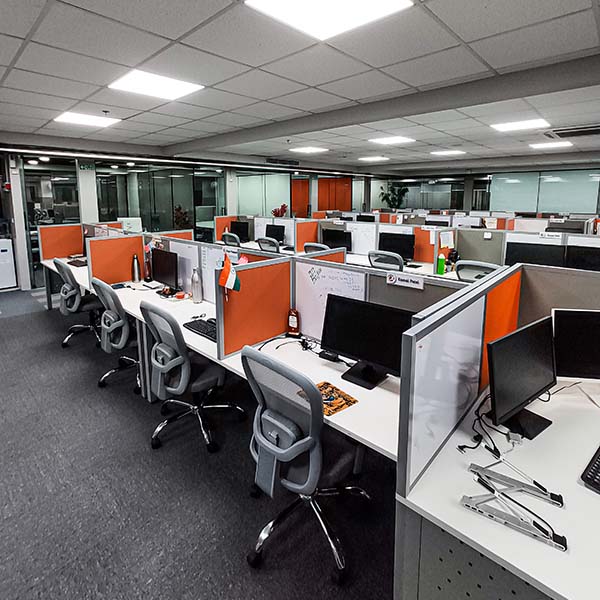 Office Furniture Manufacturer in Jivraj Park